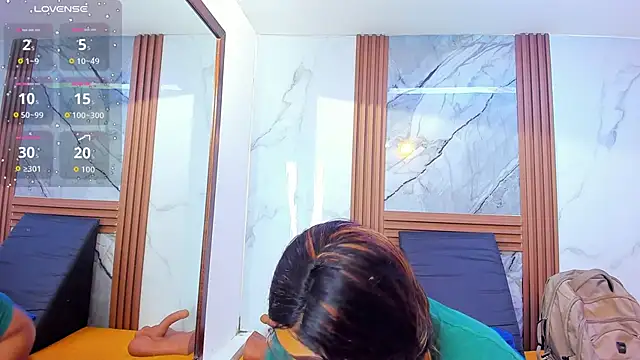 HannyMansonh online show from April 18, 2026, 3:10 am