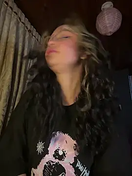 Hathorlove online show from September 13, 2025, 12:21 am