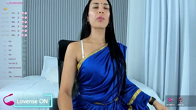 nayelii d online show from February 25, 2025, 11:41 am