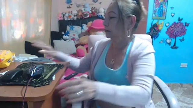 milfeddy  online show from March 21, 2026, 4:43 pm