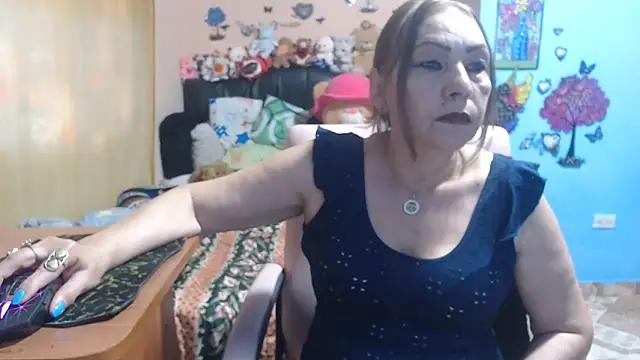 milfeddy  online show from April 21, 2026, 9:06 pm