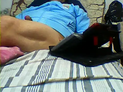 messi syssy online show from March 14, 2025, 4:09 pm