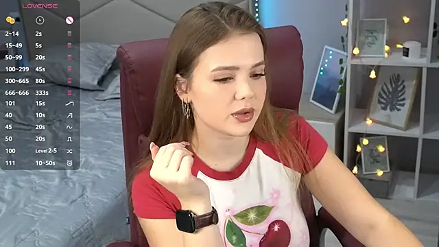 AfinaAmmor online show from October 4, 2025, 1:31 pm