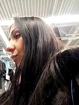 LeticiaWoods online show from January 4, 2025, 12:49 pm