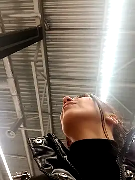 LeticiaWoods online show from March 2, 2025, 1:27 pm