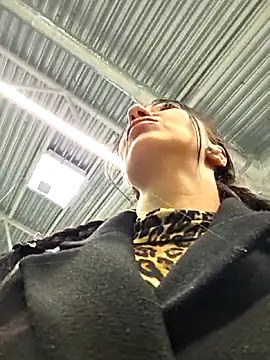 LeticiaWoods online show from April 19, 2026, 12:59 pm