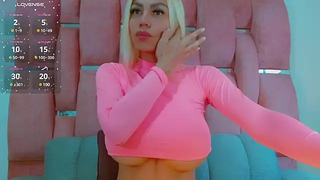 BimboCurvyy online show from December 15, 2024, 9:53 pm