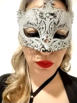 Snapshot of Copazzasoft chatting on December 1, 2025, 10:09 am Copazzasoft online show from December 1, 2025, 10:09 am