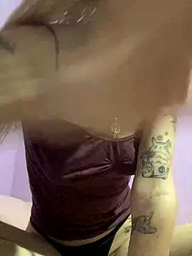 bunnydark00 online show from December 4, 2024, 2:31 am