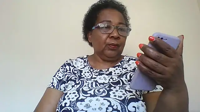 Snapshot of KinkyRicoSaisyours chatting on June 4, 2026, 8:53 am KinkyRicoSaisyours online show from June 4, 2026, 8:53 am