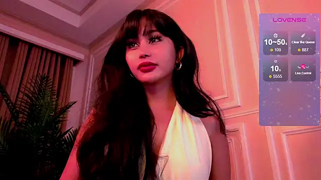 YOURCRISTINAS online show from April 25, 2026, 3:09 pm