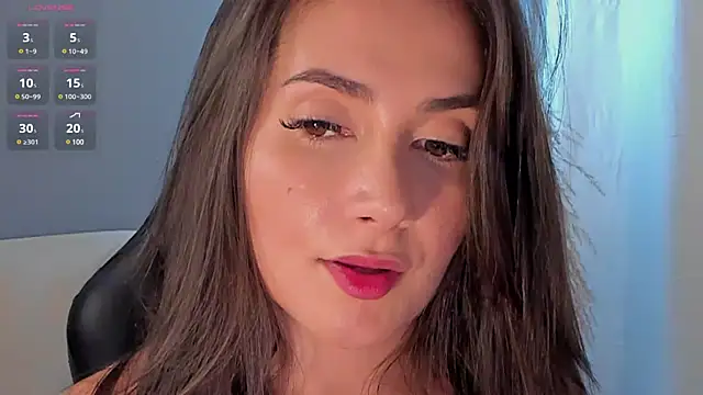 BrookeMiller online show from March 11, 2025, 10:20 pm