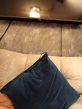 SarahDeyvis online show from September 12, 2025, 3:01 pm