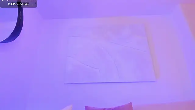 EveBensonX online show from March 15, 2025, 3:37 pm