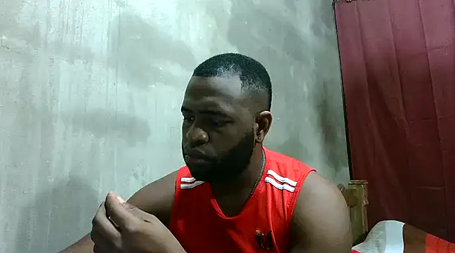 2ocmaxi online show from March 9, 2025, 7:05 pm