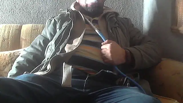 masculine bear daddy online show from December 11, 2024, 5:48 pm