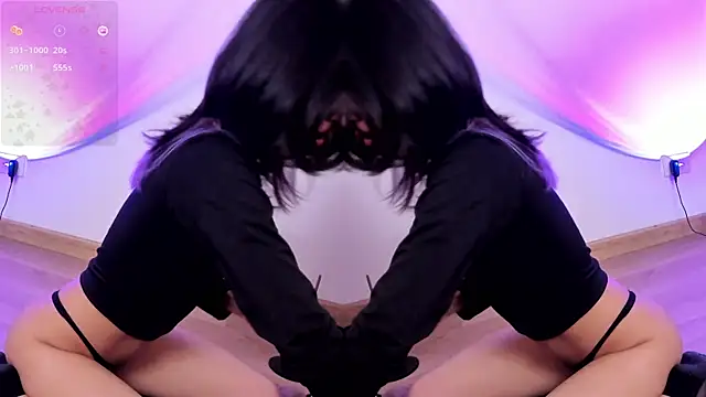 NanaRott online show from December 27, 2024, 9:11 pm