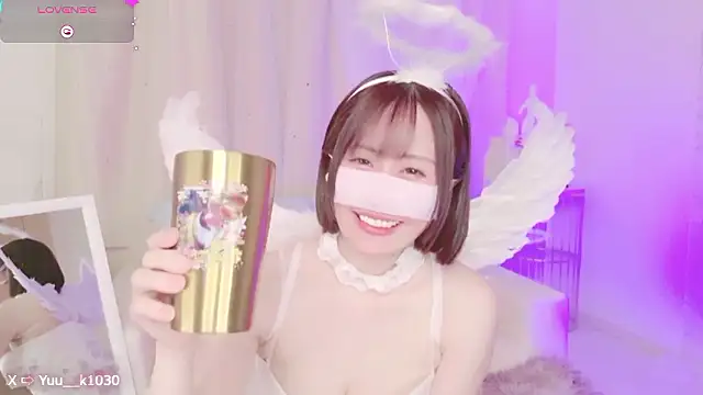 Yuu  k online show from December 6, 2024, 1:22 pm