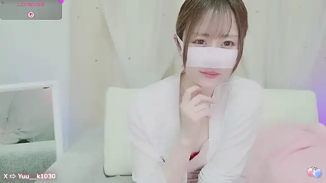 Yuu  k online show from March 3, 2025, 3:31 pm