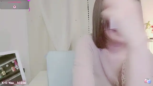 Yuu  k online show from March 19, 2025, 4:34 pm