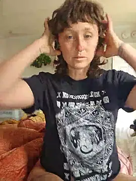 mossy kiss online show from February 13, 2026, 8:16 pm