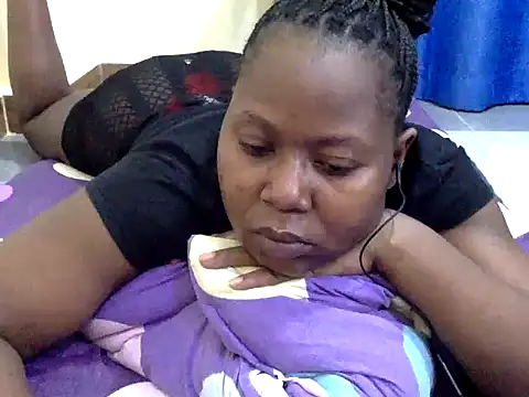 10sexymelo69  online show from April 19, 2026, 4:56 am