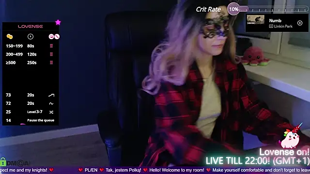 strawberry muffin online show from January 18, 2025, 6:43 pm