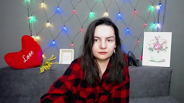 JasmineAsha online show from February 9, 2026, 10:47 pm