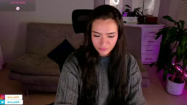 ImLui lu online show from February 12, 2025, 3:07 am