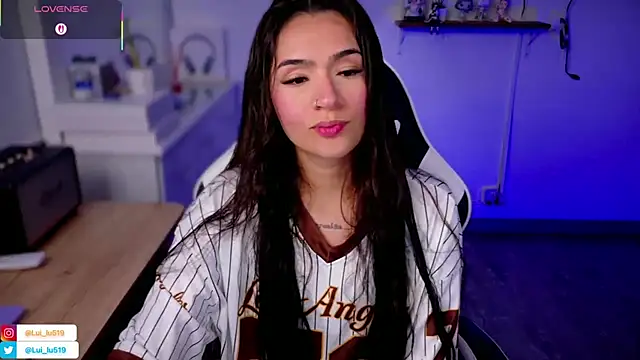 ImLui lu online show from September 17, 2025, 10:44 pm