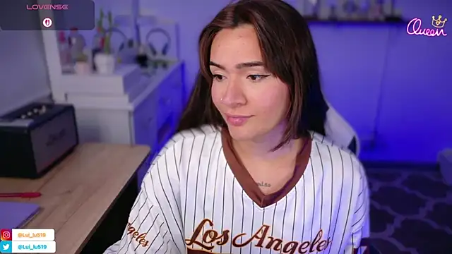 ImLui lu online show from February 8, 2026, 9:51 pm