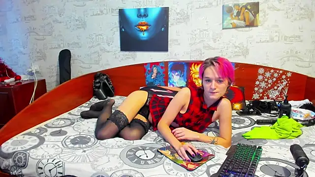 KagamiTayga online show from January 10, 2025, 11:22 am