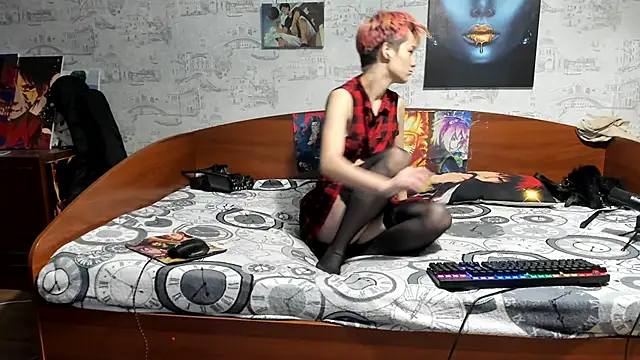 KagamiTayga online show from April 3, 2026, 2:53 am