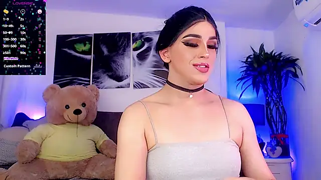 Sophiesweet5 online show from February 24, 2025, 3:12 am