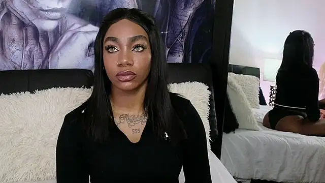 emely brandon online show from September 20, 2025, 2:12 am