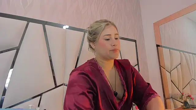 kimberly7  online show from April 7, 2026, 11:54 am