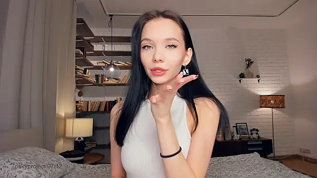 Riskyproject online show from December 7, 2024, 7:27 am