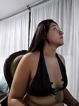 katha steele  online show from December 17, 2024, 10:12 am