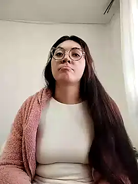 katha steele  online show from January 12, 2025, 12:12 pm