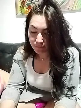 katha steele  online show from September 26, 2025, 11:09 pm