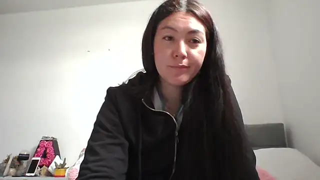 katha steele  online show from October 21, 2025, 3:02 pm