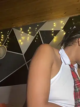 emilyharber online show from September 29, 2025, 7:08 pm