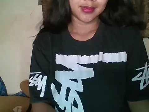  smiling4u  online show from April 21, 2026, 3:28 pm