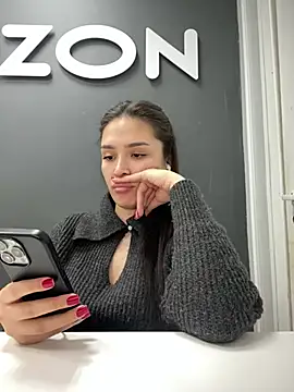 Sweet Lollypop online show from March 15, 2025, 4:21 pm