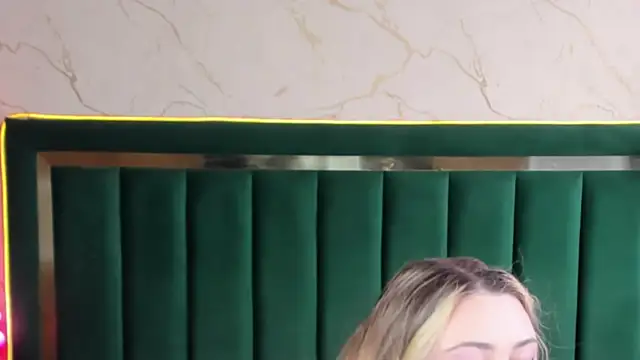 rosal1a online show from November 20, 2025, 9:53 am