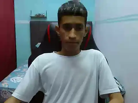 Angelstripboy online show from October 17, 2025, 4:15 am