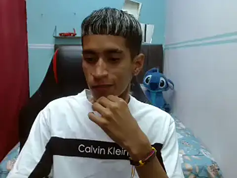 Angelstripboy online show from March 9, 2026, 12:14 am