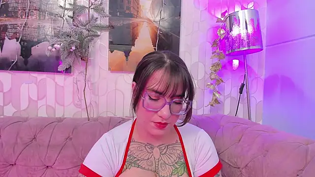 DEVA BLUE  online show from December 7, 2024, 4:20 am