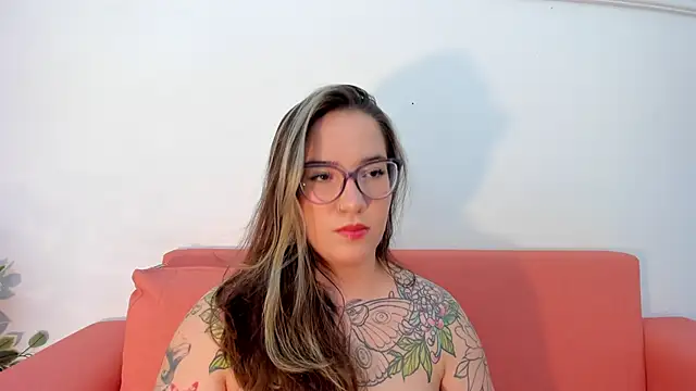 DEVA BLUE  online show from March 15, 2026, 4:18 am