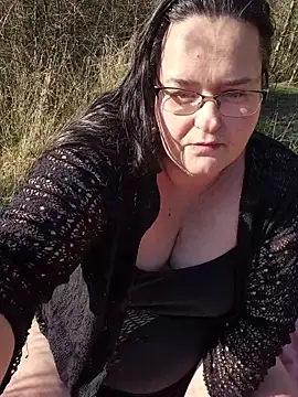 Snapshot of XxGipsyxX chatting on March 5, 2026, 2:35 pm XxGipsyxX online show from March 5, 2026, 2:35 pm